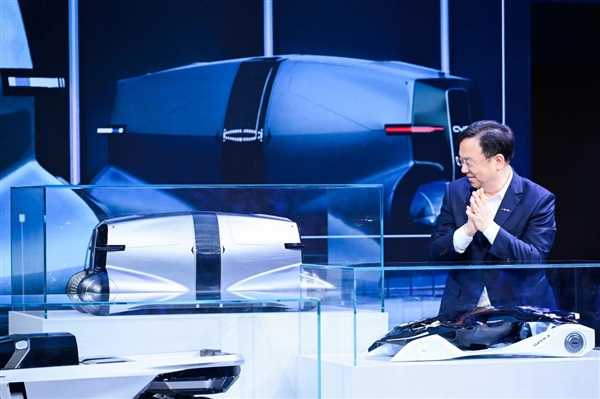 現金網：比亞迪全球汽車設計大賽十強出爐 王傳福親自頒獎